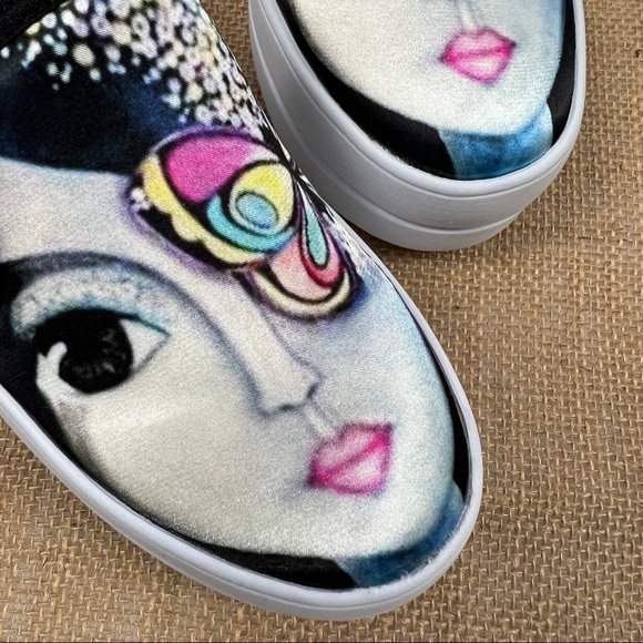 Butterfly Platform Slip On Art Canvas Sneakers Size 7.5 - Picture 3 of 5